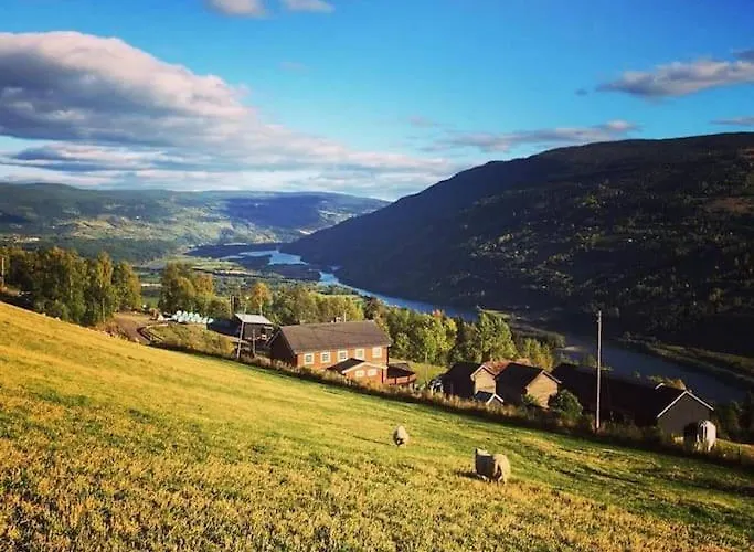 Rudland Gard - Unik Gardsovernatting I Stabbur Fra 1750 Sør-Fron