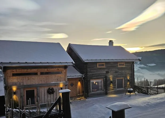 Rudland Gard - Unik Gardsovernatting I Stabbur Fra 1750 Feriehus *